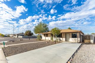 11136 W MONTANA Avenue, Youngtown, AZ 85363