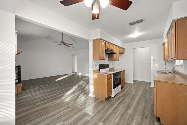 7509 Echo Hill Drive, Watauga, TX 76148