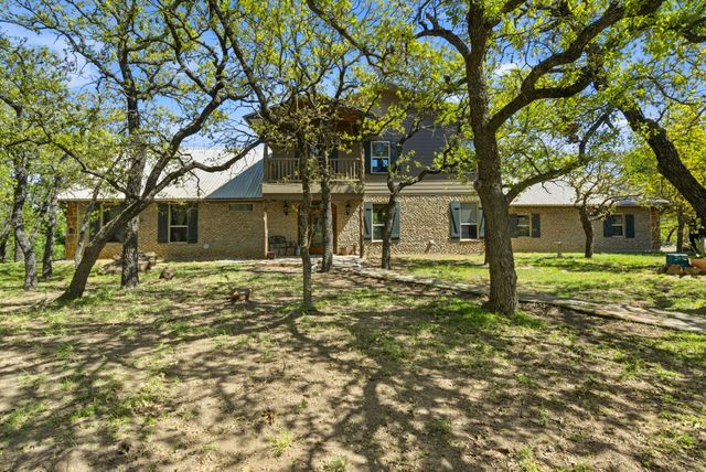 485 Canyon Lake Road, Gordon, TX 76453