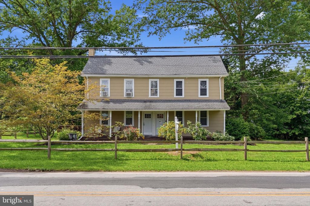 2052--2054 SWAMP PIKE, GILBERTSVILLE, PA 19525 — exterior