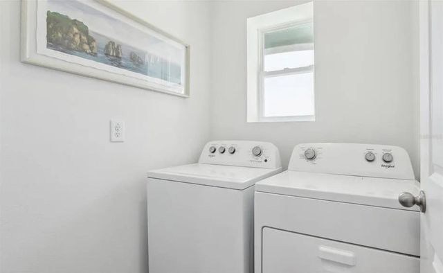 32528 WEATHERED OAK DRIVE, Wesley Chapel, FL 33543