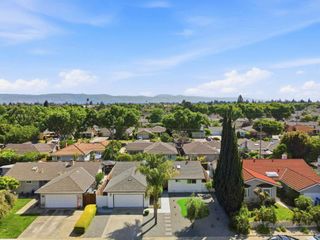 1355 Buchanan Drive, Santa Clara, CA 95051