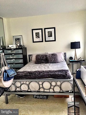 2059 HUNTINGTON AVE #1101, Alexandria, VA 22303