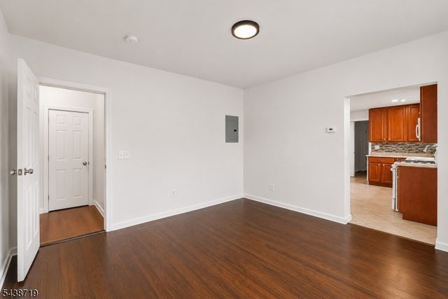 488 S 12Th St, Newark City, NJ 07103