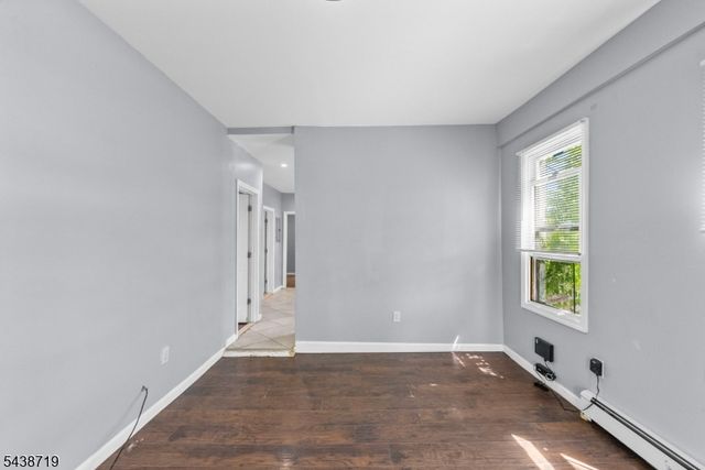 488 S 12Th St, Newark City, NJ 07103