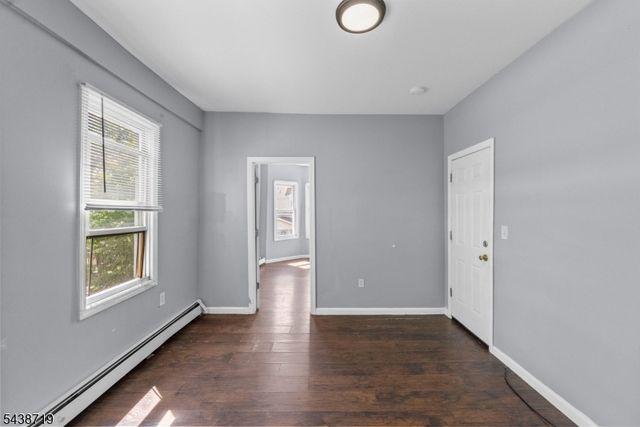 488 S 12Th St, Newark City, NJ 07103