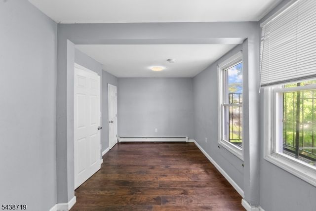 488 S 12Th St, Newark City, NJ 07103