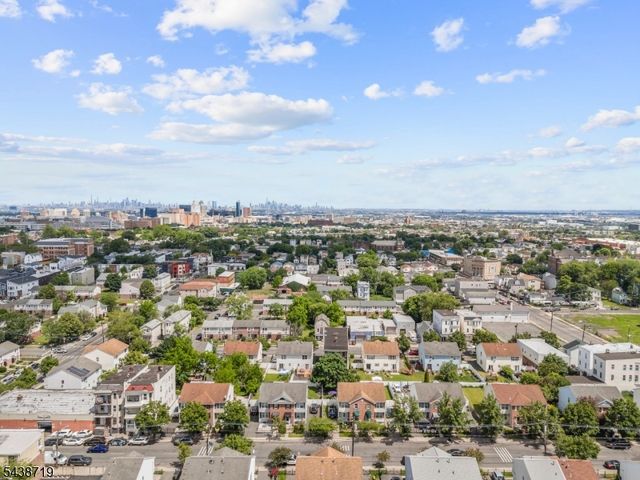 488 S 12Th St, Newark City, NJ 07103