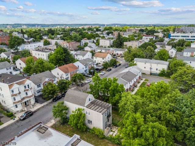488 S 12Th St, Newark City, NJ 07103