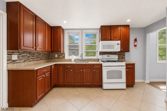 488 S 12Th St, Newark City, NJ 07103