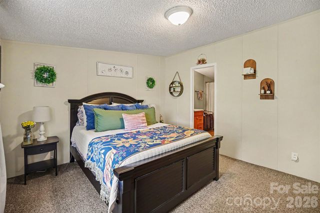 504 Mountain Meadows Drive 55, Bessemer City, NC 28016