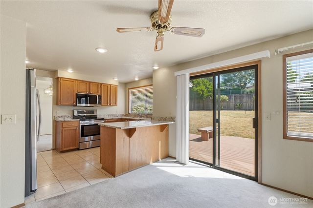 22847 103rd Avenue SE, Kent, WA 98031