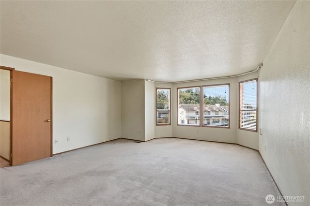 22847 103rd Avenue SE, Kent, WA 98031