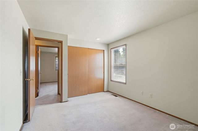22847 103rd Avenue SE, Kent, WA 98031