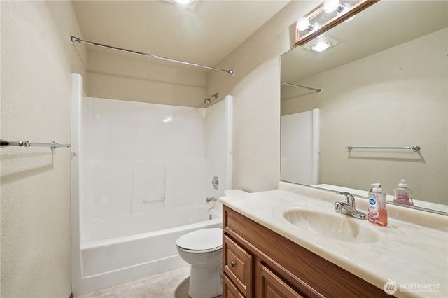 22847 103rd Avenue SE, Kent, WA 98031