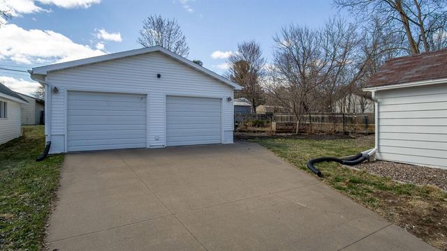 716 Ferry Street, Eau Claire, WI 54703