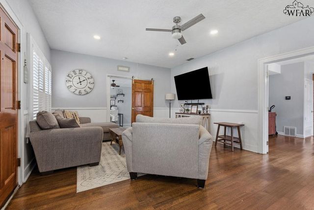 2008 ARTHUR STREET, Wichita Falls, TX 76309