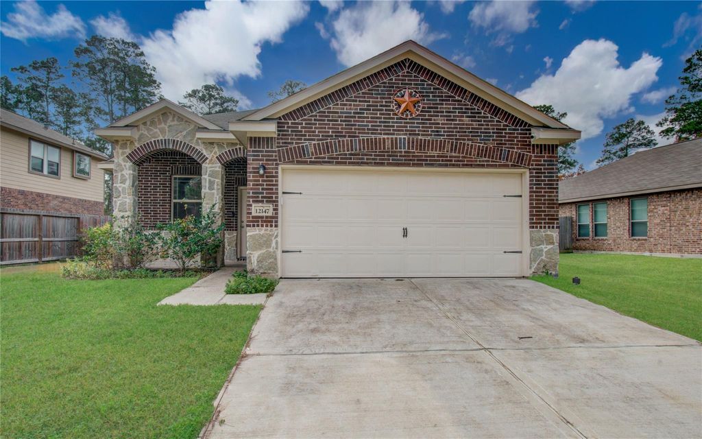 12147 La Salle River Road, Conroe, TX 77304