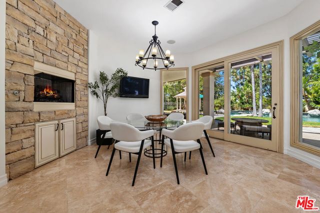 5405 Fremantle Lane, Calabasas, CA 91302