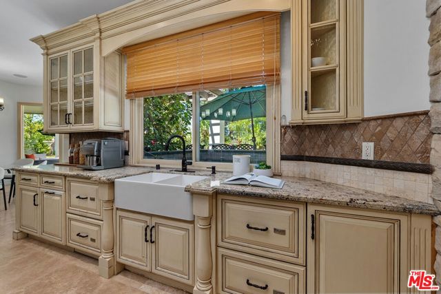 5405 Fremantle Lane, Calabasas, CA 91302