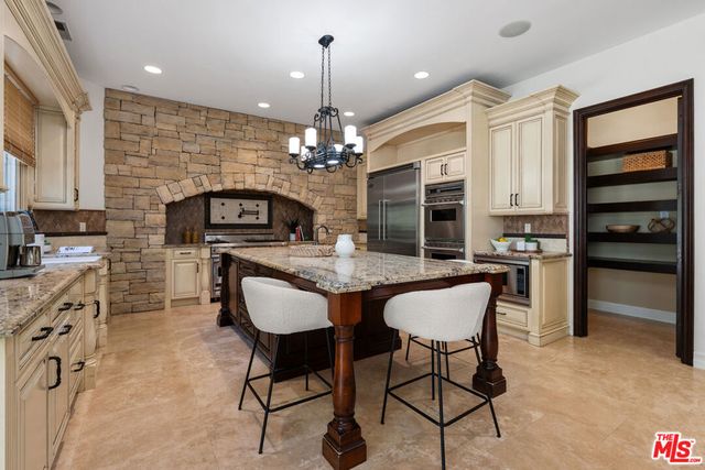 5405 Fremantle Lane, Calabasas, CA 91302