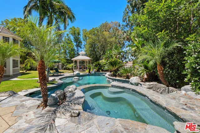 5405 Fremantle Lane, Calabasas, CA 91302