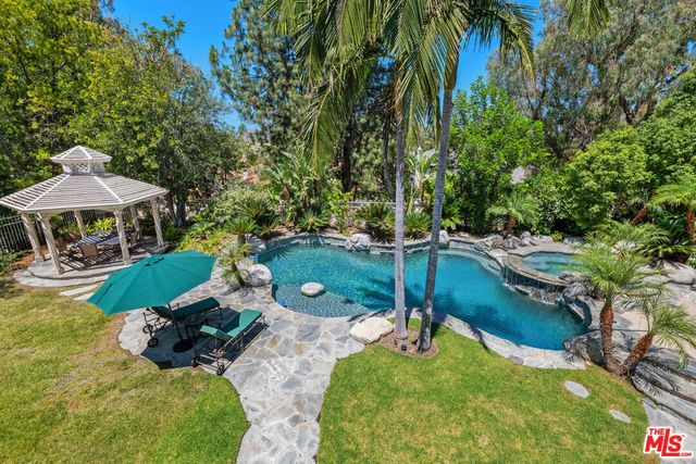 5405 Fremantle Lane, Calabasas, CA 91302