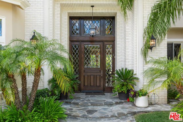 5405 Fremantle Lane, Calabasas, CA 91302