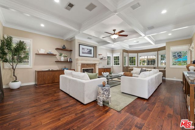 5405 Fremantle Lane, Calabasas, CA 91302