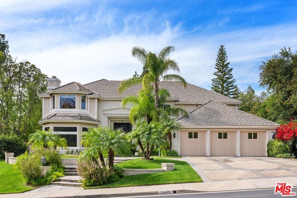 Image 2 of property listing at 5405 Fremantle Lane, Calabasas, CA 91302