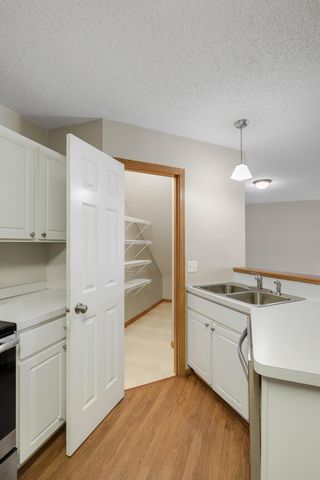 15981 Flotilla Trail 311, Apple Valley, MN 55124