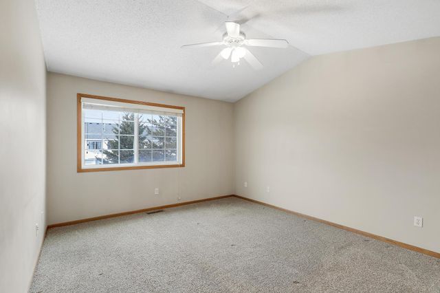 15981 Flotilla Trail 311, Apple Valley, MN 55124