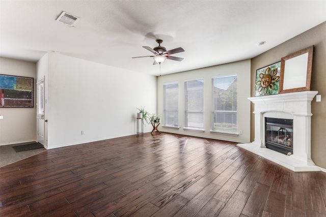4016 Martinsburg Drive, Fort Worth, TX 76244