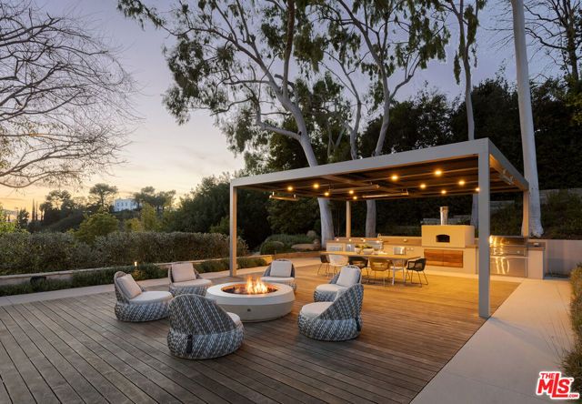 15210 Antelo Place, Los Angeles, CA 90077