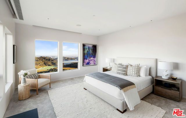 15210 Antelo Place, Los Angeles, CA 90077