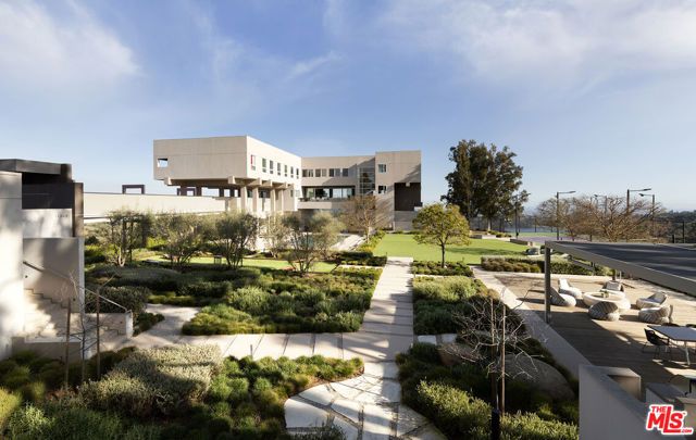 15210 Antelo Place, Los Angeles, CA 90077