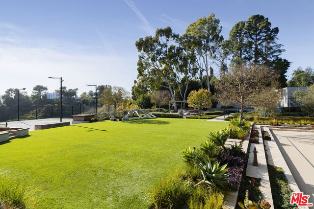 15210 Antelo Place, Los Angeles, CA 90077