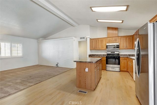 21302 21302 Blue Curl Way, Canyon Country, CA 91351