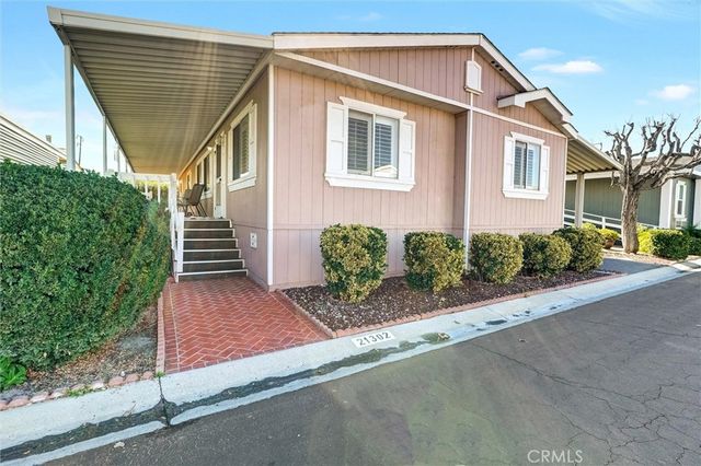 21302 21302 Blue Curl Way, Canyon Country, CA 91351