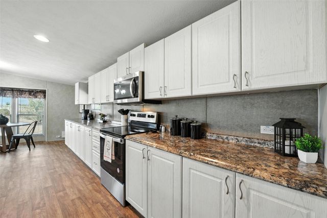 336 Wilson Court, New Fairview, TX 76078