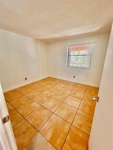 741 NW 104th Avenue 203, Hollywood, FL 33026