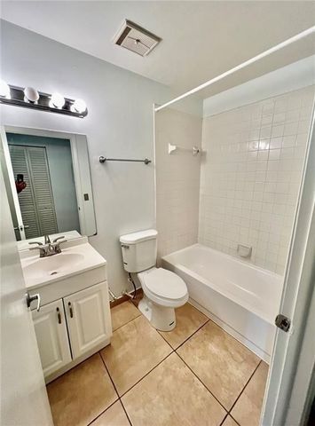 741 NW 104th Avenue 203, Hollywood, FL 33026