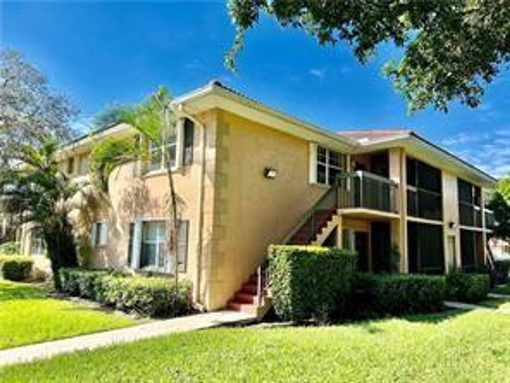 741 NW 104th Avenue 203, Hollywood, FL 33026