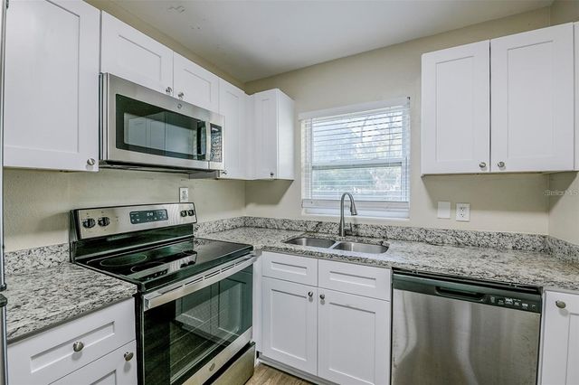 5214 MONTAGUE PLACE, Orlando, FL 32808