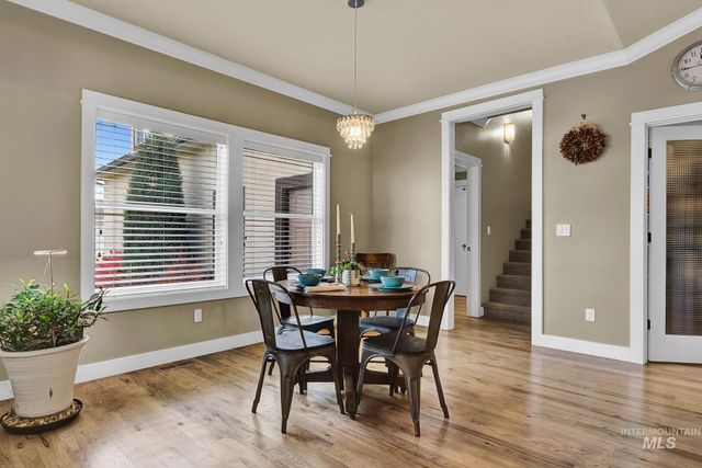 7266 S Pear Blossom Way, Meridian, ID 83642