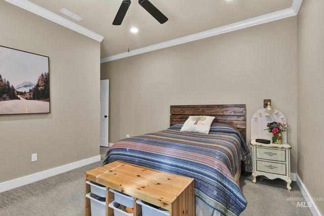 7266 S Pear Blossom Way, Meridian, ID 83642