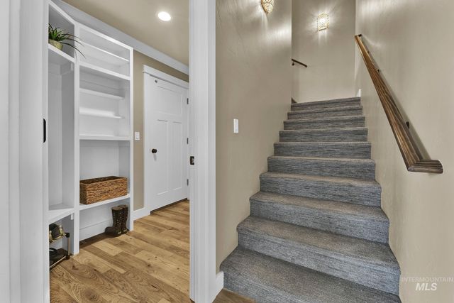 7266 S Pear Blossom Way, Meridian, ID 83642