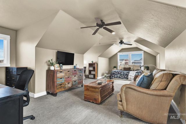 7266 S Pear Blossom Way, Meridian, ID 83642