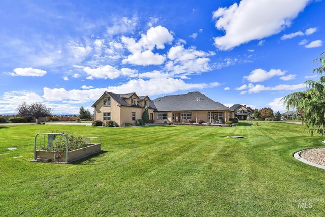 7266 S Pear Blossom Way, Meridian, ID 83642