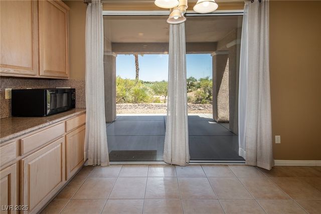 10248 SANTO NINA Court, Las Vegas, NV 89135